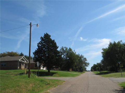 1720 E University Ave, Guthrie, OK 73044 photo 14
