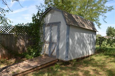 1720 E University Ave, Guthrie, OK 73044 photo 11