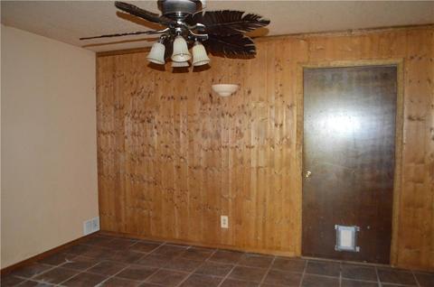 1720 E University Ave, Guthrie, OK 73044 photo 9