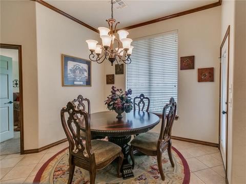 128 E Olympic Dr, Yukon, OK 73099 photo 18