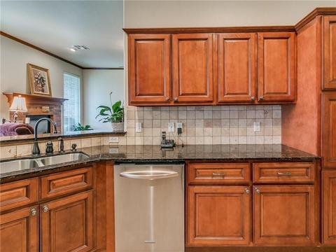 128 E Olympic Dr, Yukon, OK 73099 photo 23