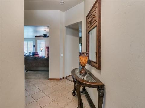 128 E Olympic Dr, Yukon, OK 73099 photo 13