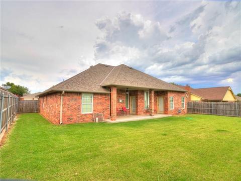 128 E Olympic Dr, Yukon, OK 73099 photo 34