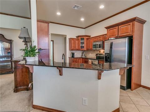 128 E Olympic Dr, Yukon, OK 73099 photo 20