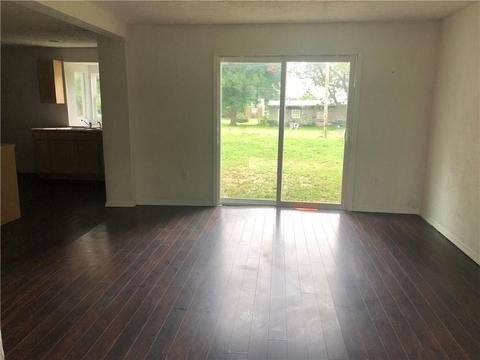 1011 E 3rd St, Cushing, OK 74023 photo 4