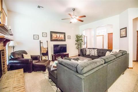 516 Allison Ln, Moore, OK 73160 photo 5