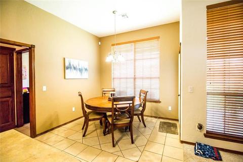 516 Allison Ln, Moore, OK 73160 photo 8