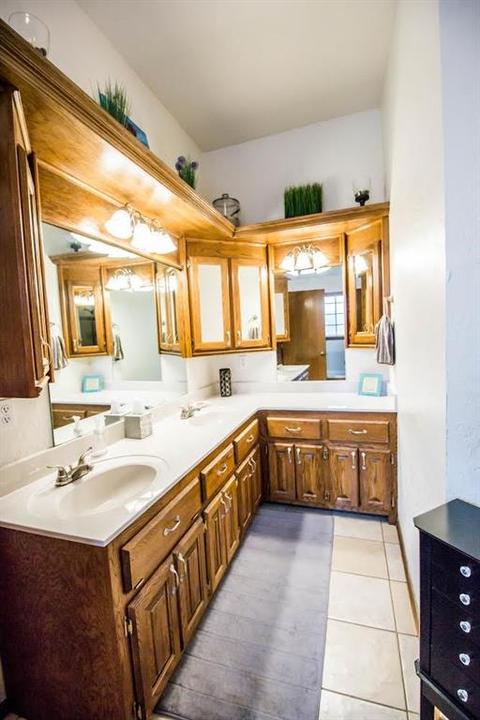 516 Allison Ln, Moore, OK 73160 photo 12