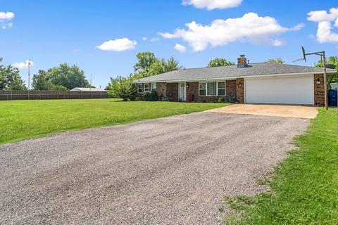2013 County Road 1208, Tuttle, OK 73089 photo 4