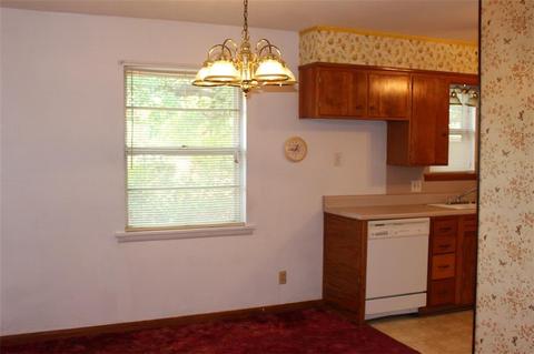 1012 N Jackson, Altus, OK 73521 photo 10