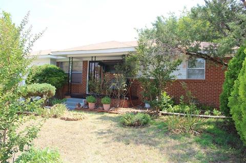 1012 N Jackson, Altus, OK 73521 photo 1