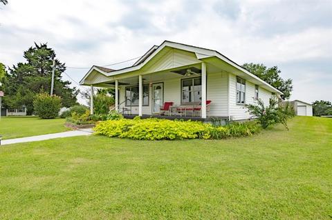 7900 E Franklin Rd, Norman, OK 73026 photo 2