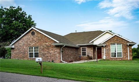405 Steele, Chandler, OK 74834 photo 1