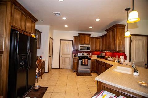 405 Steele, Chandler, OK 74834 photo 5