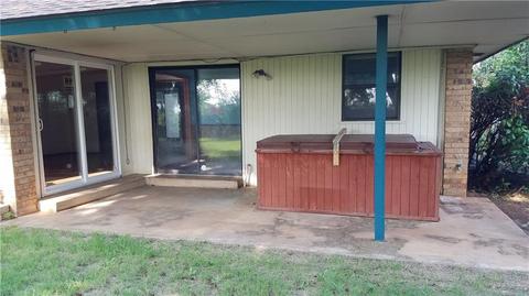 1704 Wildfire St, Moore, OK 73160 photo 27