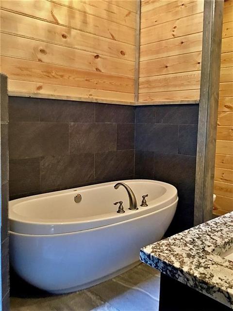 347 W Eagle Mountain Trl, Broken Bow, OK 74728 photo 13