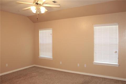 1213 Wendy Ln, Altus, OK 73521 photo 6