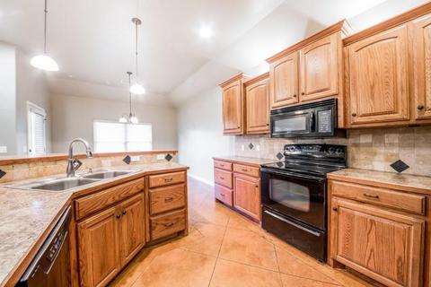 1013 E Camden, Stillwater, OK 74075 photo 16