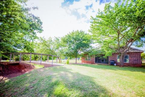 1013 E Camden, Stillwater, OK 74075 photo 4