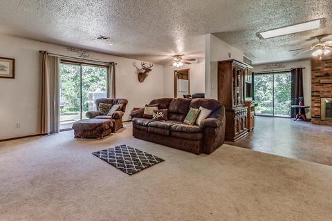 36 Imogene, Tecumseh, OK 74873 photo 4