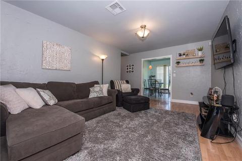 2001 N Divis Ave, Bethany, OK 73008 photo 3