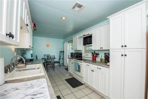 2001 N Divis Ave, Bethany, OK 73008 photo 9