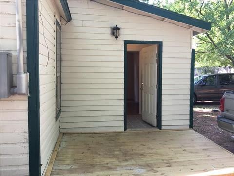 706 E Springer, Guthrie, OK 73044 photo 3