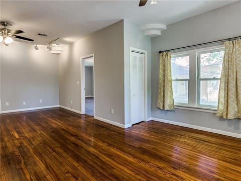 207 E Daws St, Norman, OK 73069 photo 3