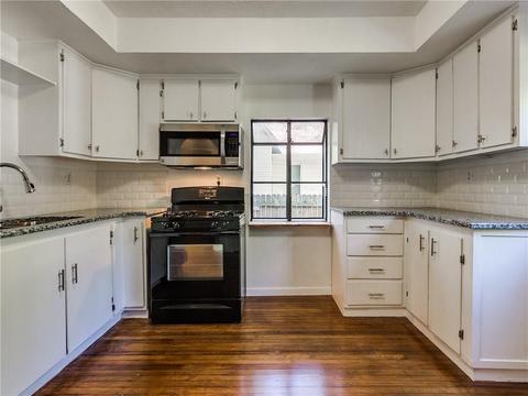 207 E Daws St, Norman, OK 73069 photo 9