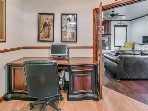 706 Colbert St, Tuttle, OK 73089 photo 8