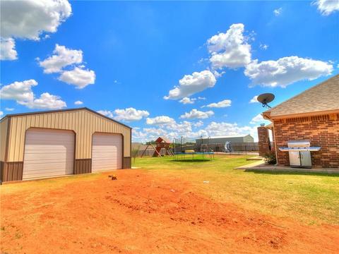 706 Colbert St, Tuttle, OK 73089 photo 32