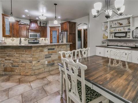706 Colbert St, Tuttle, OK 73089 photo 12