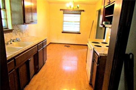 413 S 6th, Verden, OK 73092 photo 3