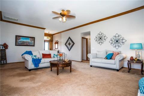 883 Oaklawn Dr, Tuttle, OK 73089 photo 9