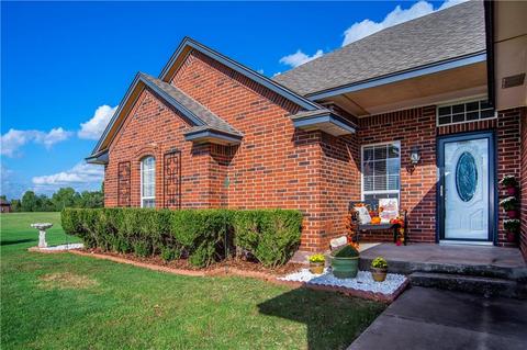 883 Oaklawn Dr, Tuttle, OK 73089 photo 5