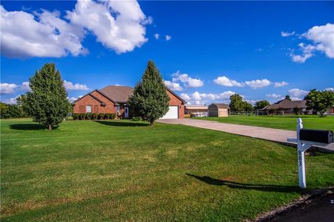 883 Oaklawn Dr, Tuttle, OK 73089 photo 1
