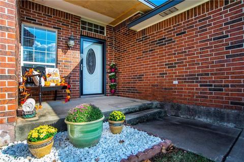 883 Oaklawn Dr, Tuttle, OK 73089 photo 3