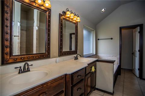 3401 Ashton Dr, Moore, OK 73160 photo 16