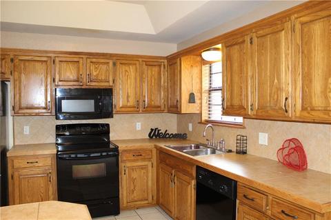 309 Libra, Altus, OK 73521 photo 6