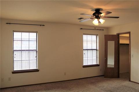 309 Libra, Altus, OK 73521 photo 10