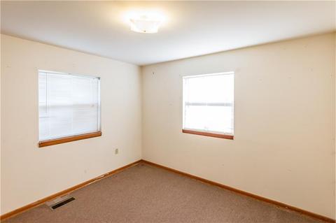 106 E 7th St, Leedey, OK 73654 photo 11