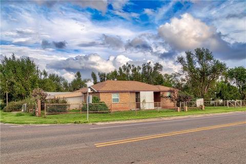 106 E 7th St, Leedey, OK 73654 photo 1