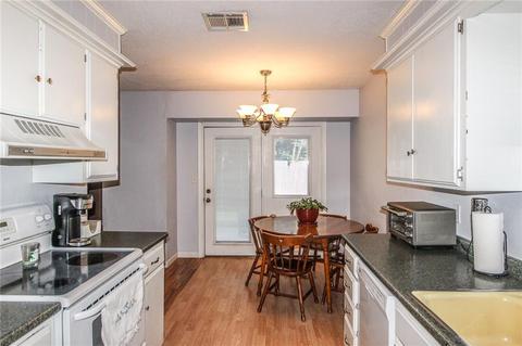 832 Richmond Dr, Norman, OK 73071 photo 9