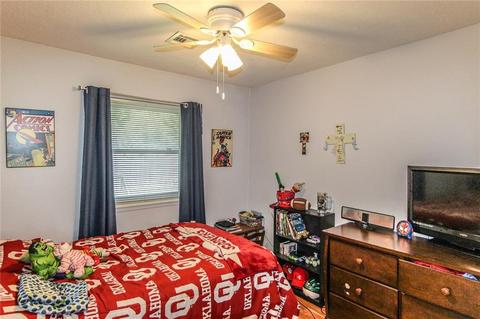 832 Richmond Dr, Norman, OK 73071 photo 17