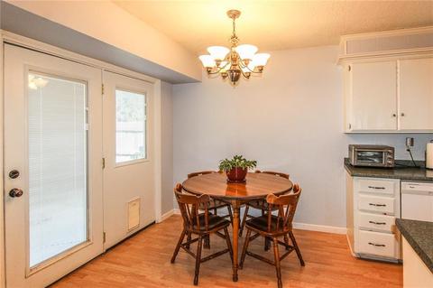 832 Richmond Dr, Norman, OK 73071 photo 5