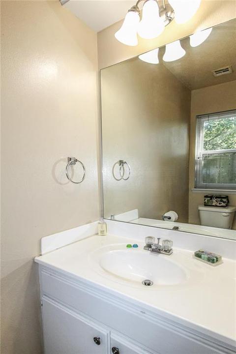 832 Richmond Dr, Norman, OK 73071 photo 13
