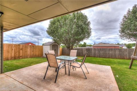 720 NE 20th St, Moore, OK 73160 photo 32