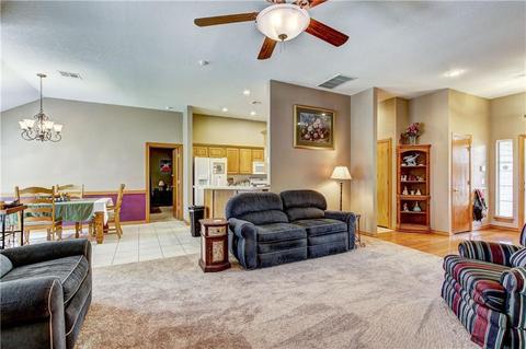 720 NE 20th St, Moore, OK 73160 photo 9