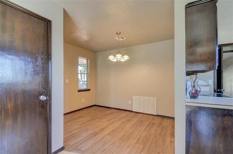 4101 Harrison, Harrah, OK 73045 photo 18