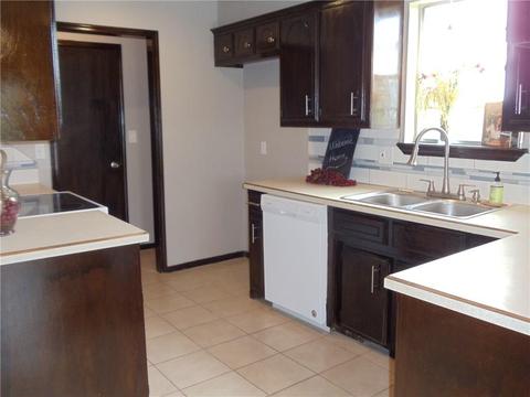 4101 Harrison, Harrah, OK 73045 photo 11